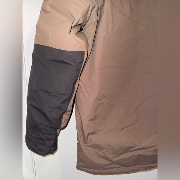 The North Face McMurdo DryVent Parka Men’s Size XL Smokey Brown/Black Fur Hood - Picture 8 of 12